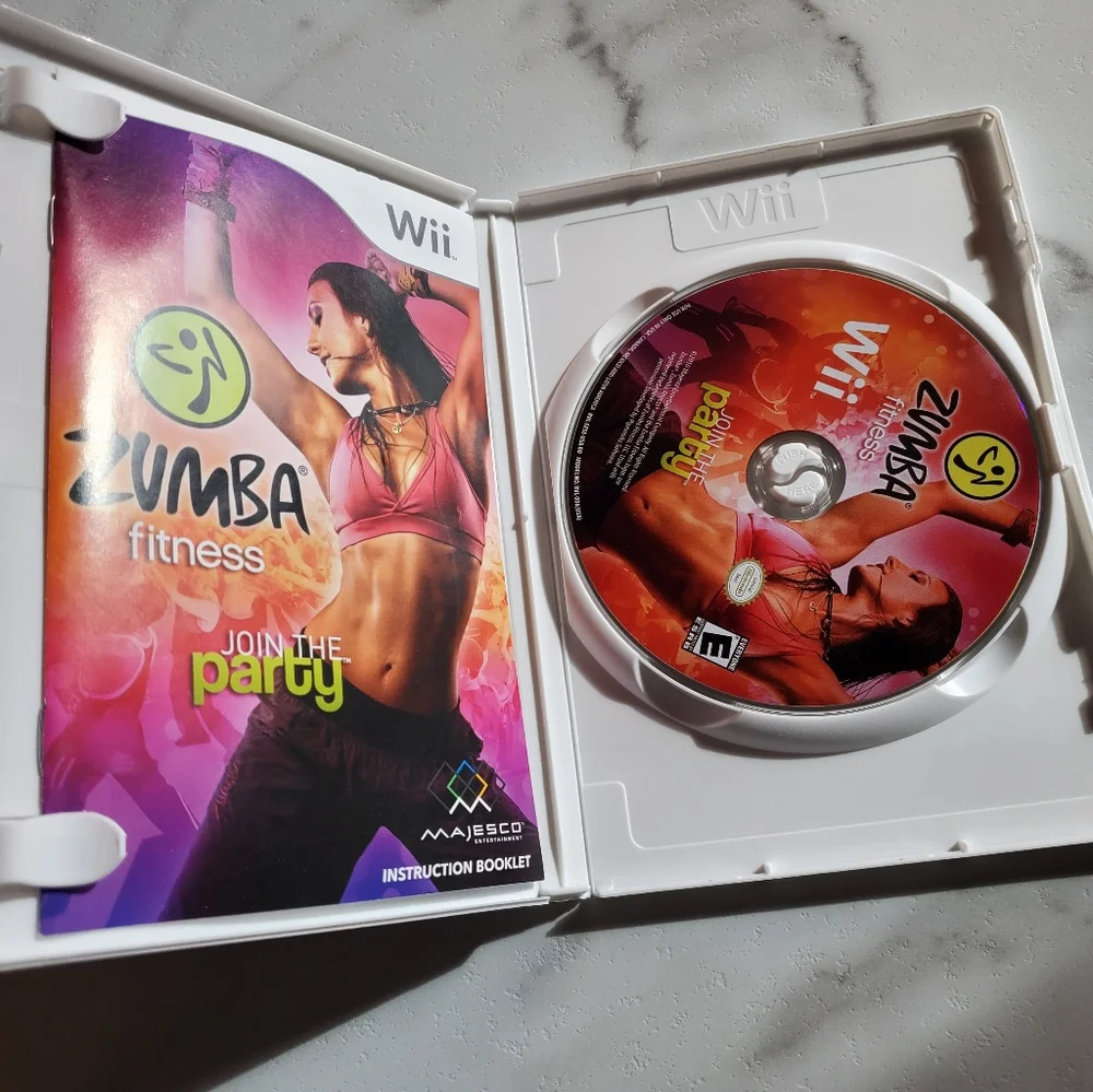 Zumba Fitness Game for Wii with Belt